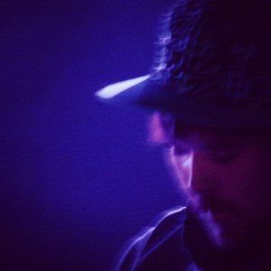 Meet your Posher, Nicholas