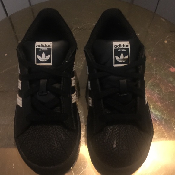 Adidas Shell Toes
