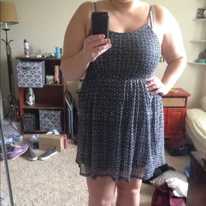 Cute LBD with strapping back!