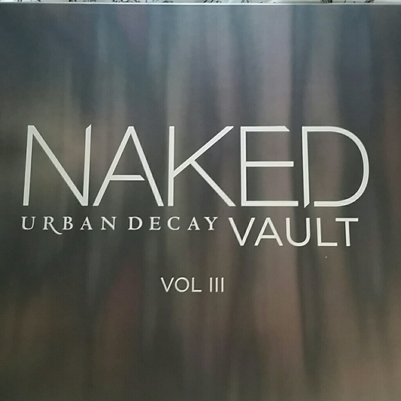 NAKED Urban Decay Vault III