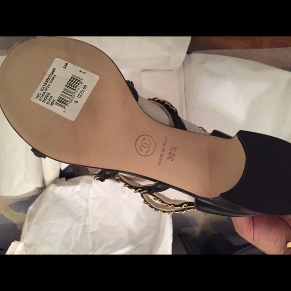 Chanel sandals brand new in box - Picture 3 of 4