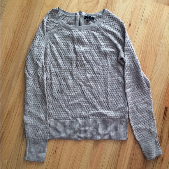 American eagle sweater