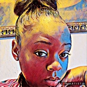 Meet your Posher, Tiara