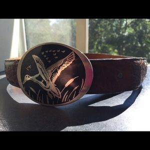Vintage leather belt and belt buckle! Vintage leather belt and belt buckle!