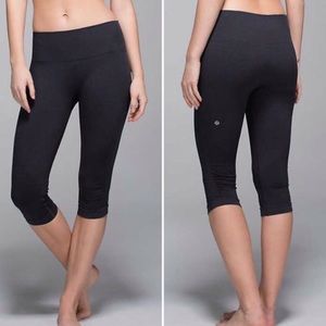 In the Flow Crop II pants from Lululemon. Size 8