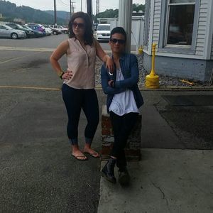 Meet your Posher, Casey