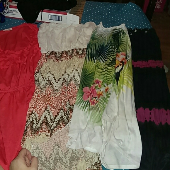4 Dress bundle