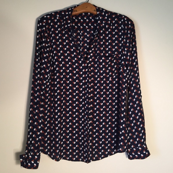 Adorable navy, rust and white heart blouse. Size S