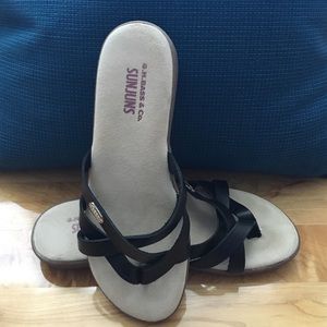 Black Bass Sunjuns Sandals, size 6.5M