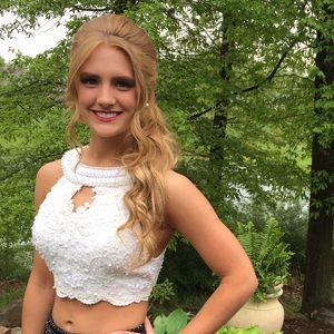 Meet your Posher, Allison