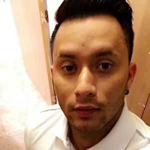 Meet your Posher, Javier