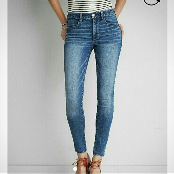 Hi-Rise SuperStretch Jeggings by AEO