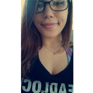 Meet your Posher, Molly