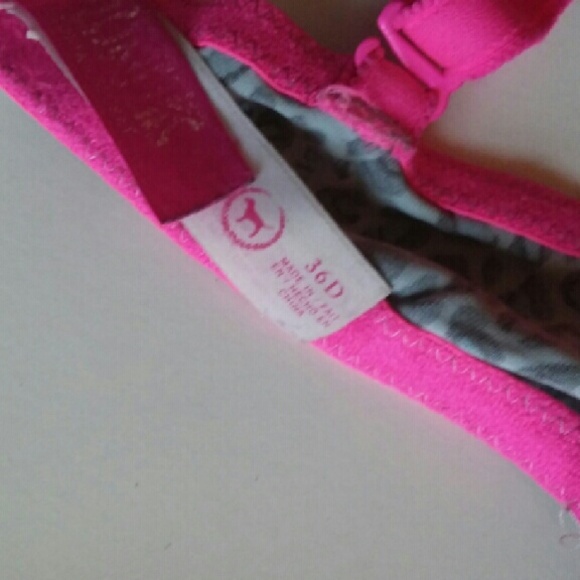 VS Bra - Picture 3 of 3