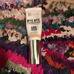 It Cosmetics Bye Bye Foundation