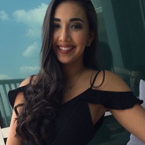 Meet your Posher, Sheyda