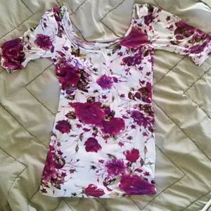 Kirra xs flower blouse
