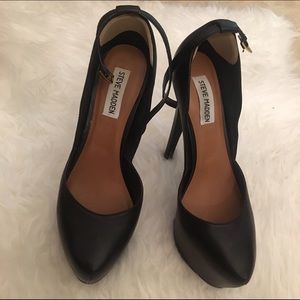 Steve Madden pumps
