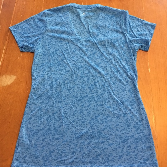 Under Armour burnout tee - Picture 2 of 2