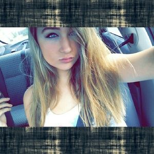 Meet your Posher, Brianna