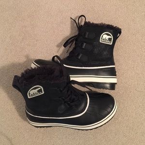 Great condition Sorel Women's Size 8