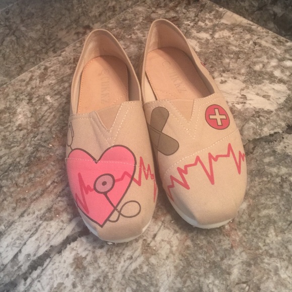 Canvas medical flat