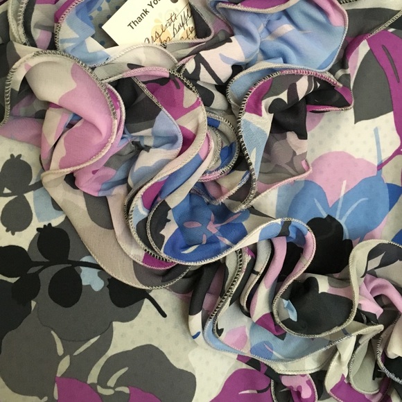 💐Argenti Cross ruffle front Dress💐 - Picture 2 of 4