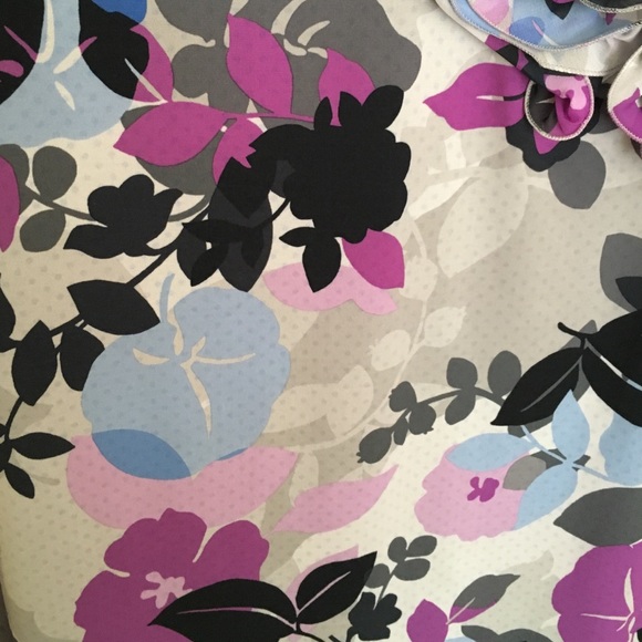 💐Argenti Cross ruffle front Dress💐 - Picture 3 of 4