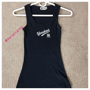 New York Yankees navy blue tank top