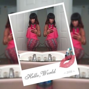 Meet your Posher, Viola