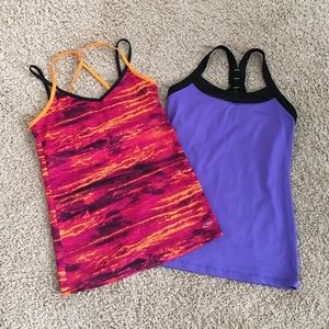 Set of 2 workout tanks