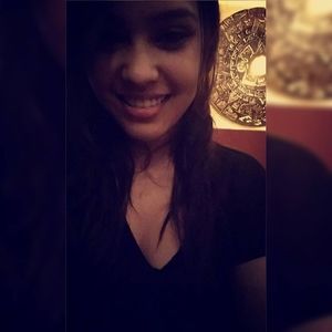 Meet your Posher, Yara