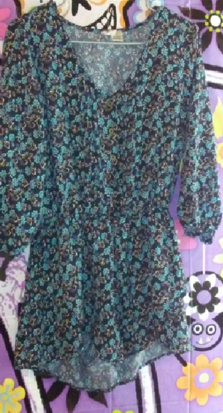 ❗Final Sale❗Size medium floral romper never worn