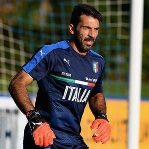 Meet your Posher, Felipe