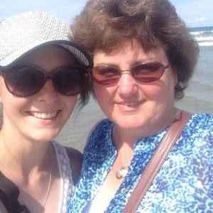 Meet your Posher, Kayla