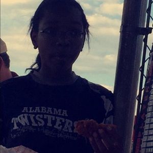 Meet your Posher, Alana