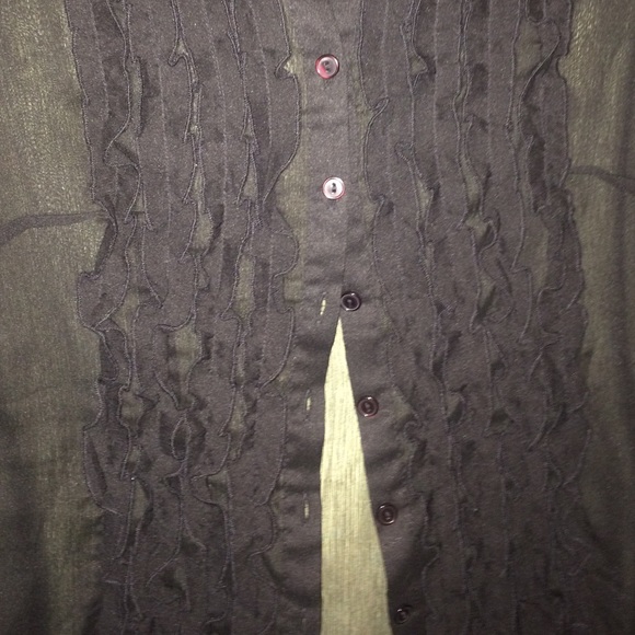 Button down blouse - Picture 2 of 4