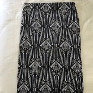 Stretchy Forever 21 Contemporary Pencil Skirt