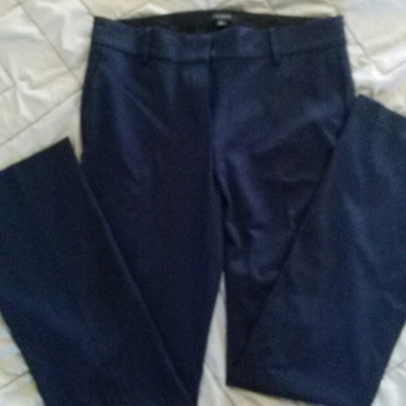 Ann Taylor dress pants EUC size 6 Navy blue