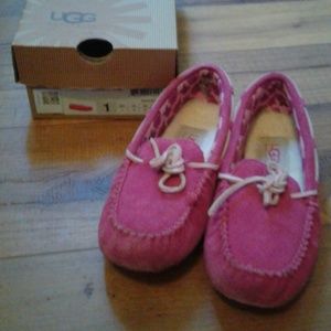 Little Girl Moccasins
