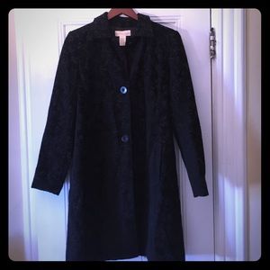 Beautiful NWOT Floral Pattern Crushed Velvet Coat