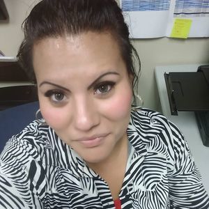 Meet your Posher, Candice