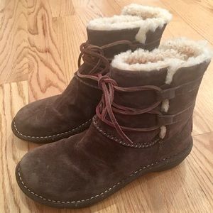 UGG boots lightly worn size 8