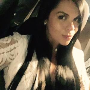 Meet your Posher, Maria fernanda