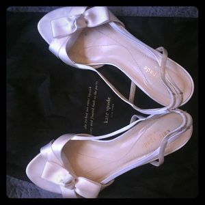 Kate Spade Satin Cream Kitten Heels. Size 9!
