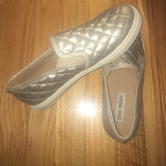 STEVE MADDEN