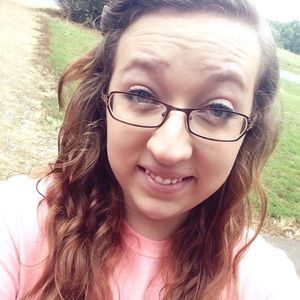 Meet your Posher, Savannah