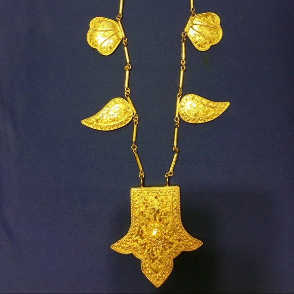 A RARE HANDMADE ETHNIC INDONESIAN DESIGN NECKLACE - Picture 4 of 4