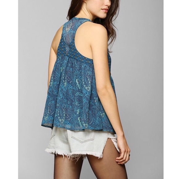 ECOTÉ Paisley Babydoll Top - Picture 3 of 3