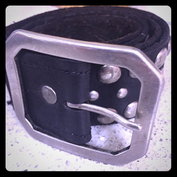 Linda Pelle Belt Sz. Small - Leather. Gorgeous!